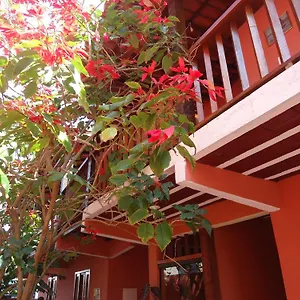 Flores De Suítes Casa de hóspedes